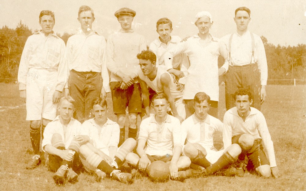 1915 Voetbal Z.A.C. 3