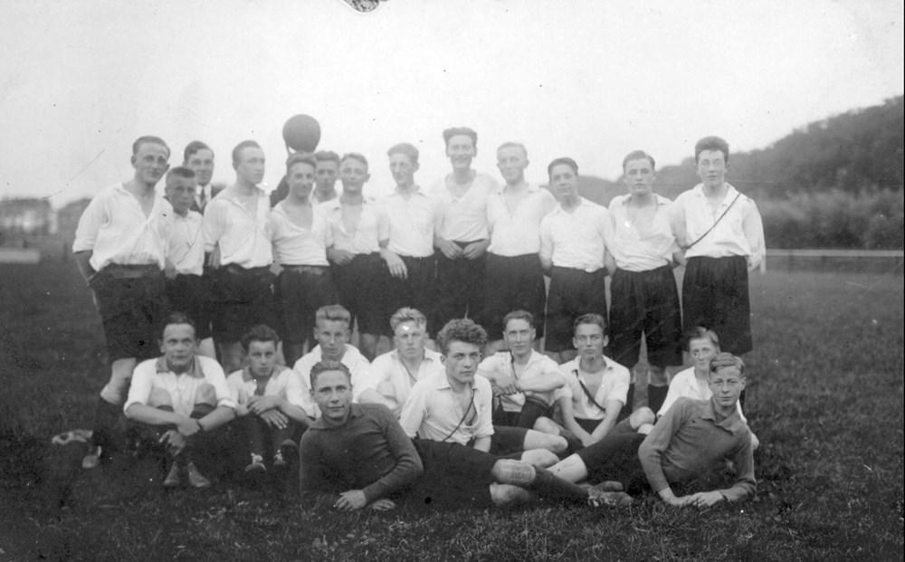 1923 Voetbal Z.A.C. 4 en 5