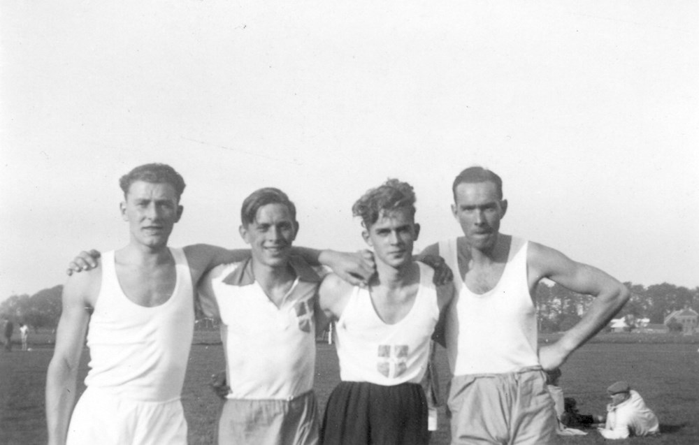 1941 Atletiek De 4 x 100 estafetteploeg van Z.A.C.