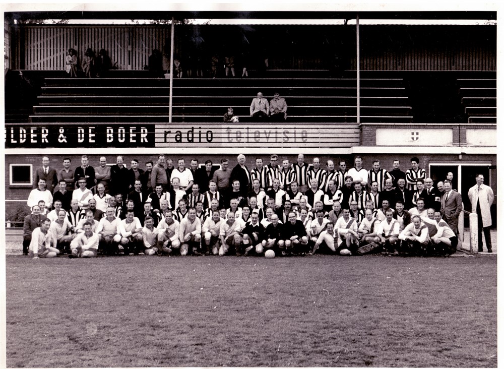 1969 Voetbal Veteranentoernooi op het terrein van Z.A.C.
