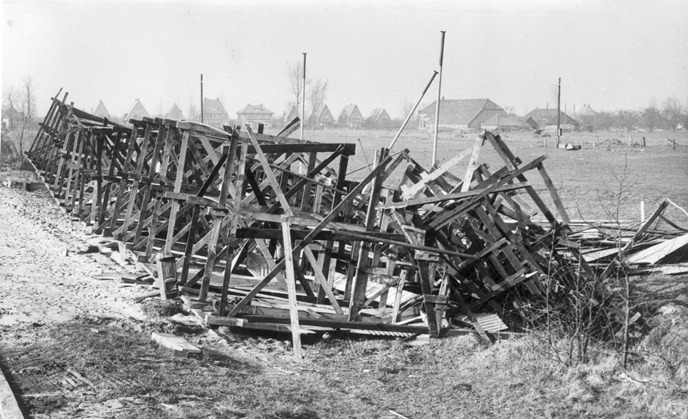 1951 Verenigingsleven Tribune verwoest