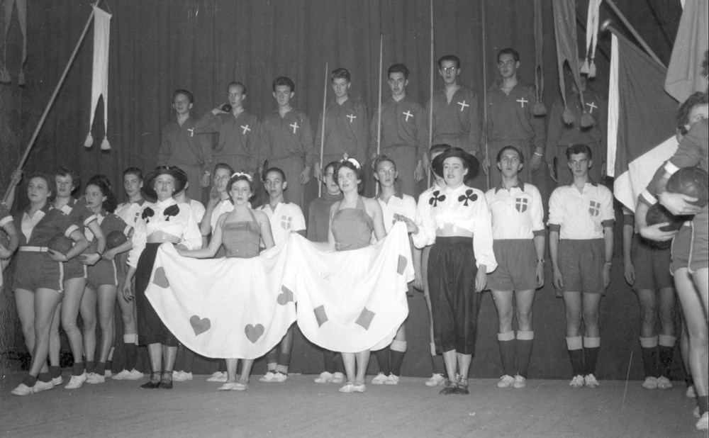 1953  Verenigingsleven revue 'Z.A.C.-Diamant'