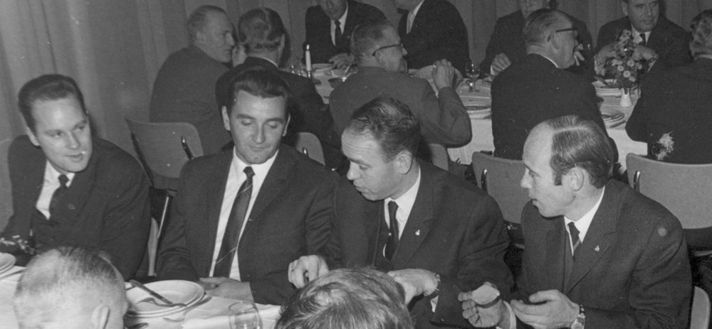 1968 Verenigingsleven Diner reünisten Z.A.C. 75 jaar