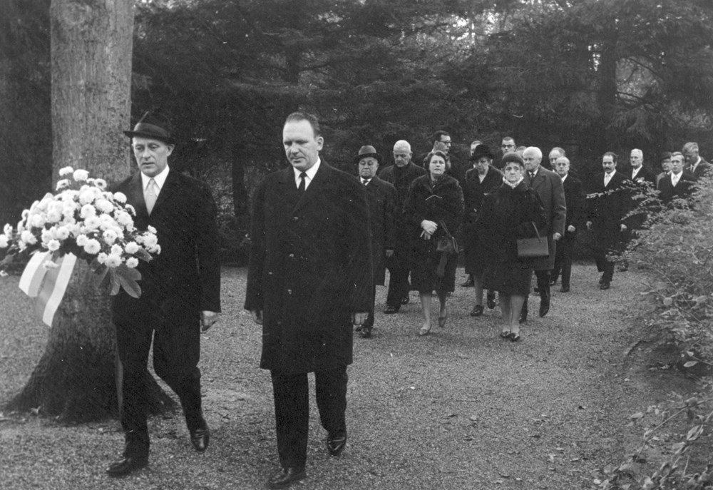 1968 Verenigingsleven Dodenherdenking