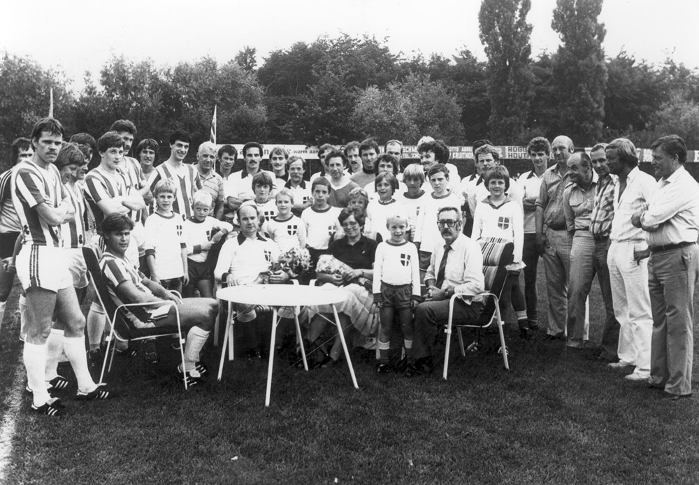 1981 Voetbal Afscheid van Nico Smit als selectiespeler