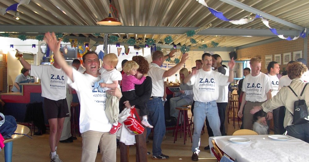 2003 Verenigingsleven Kampioensfeest Z.A.C. 2 - zaterdag